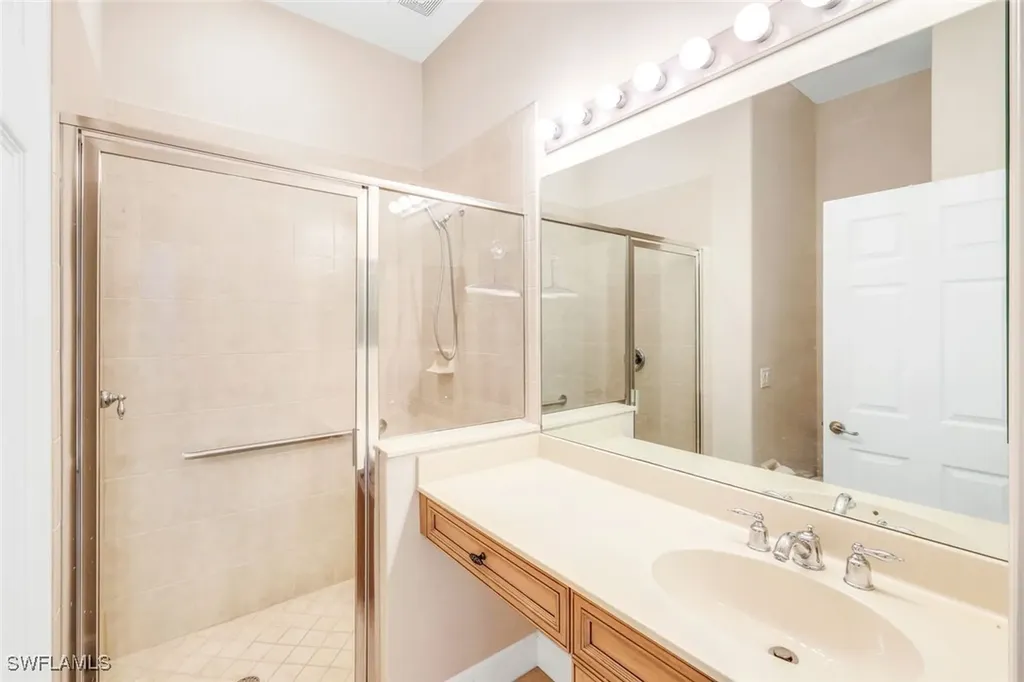 8771 Coastline Court Naples FL 34120