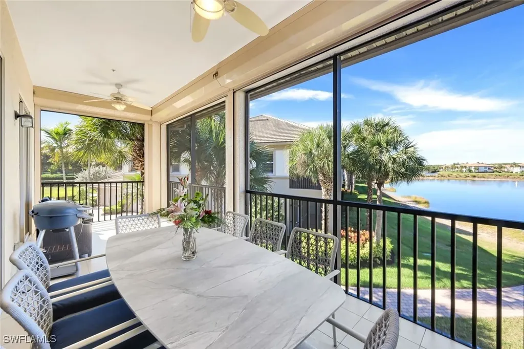 8771 Coastline Court Naples FL 34120