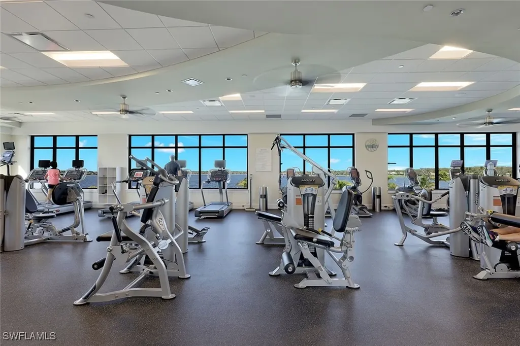 8771 Coastline Court Naples FL 34120