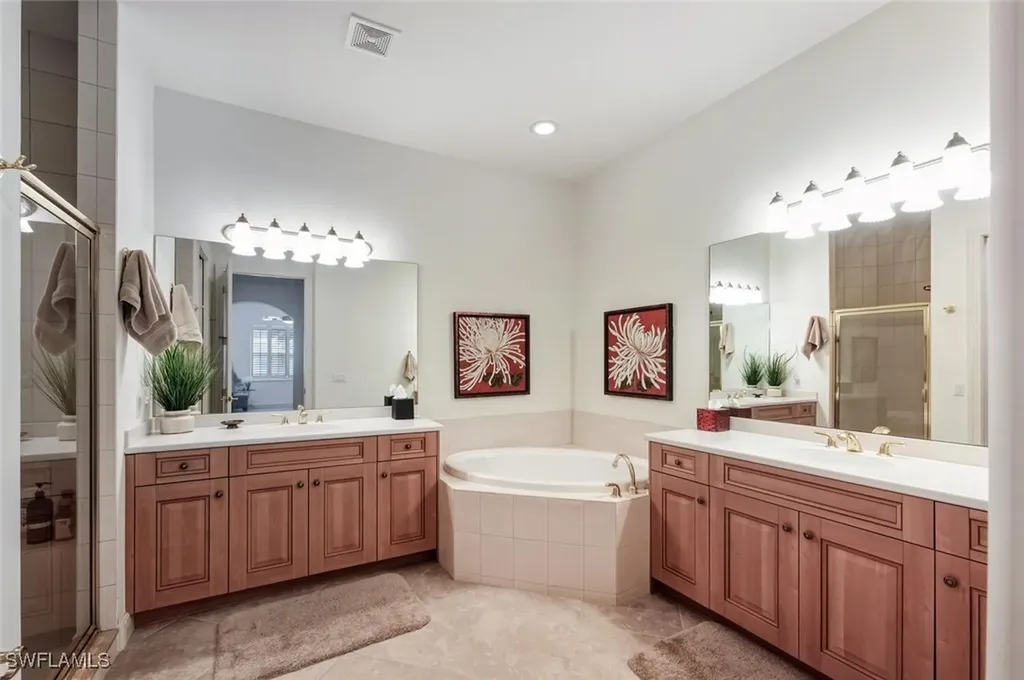6135 Montelena Circle Naples FL 34119