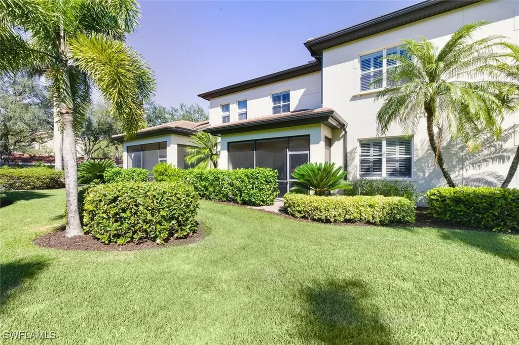 6135 Montelena Circle Naples FL 34119
