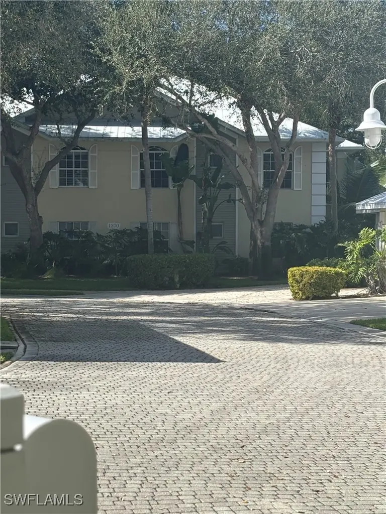 1270 Shady Rest Lane Naples FL 34103