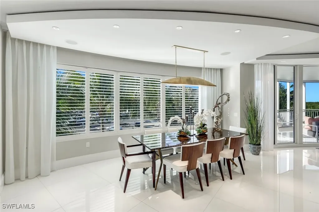 13665 Vanderbilt Drive Naples FL 34110