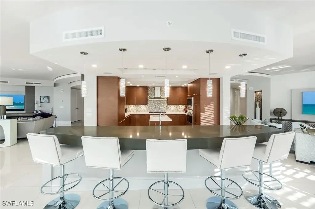 13665 Vanderbilt Drive Naples FL 34110