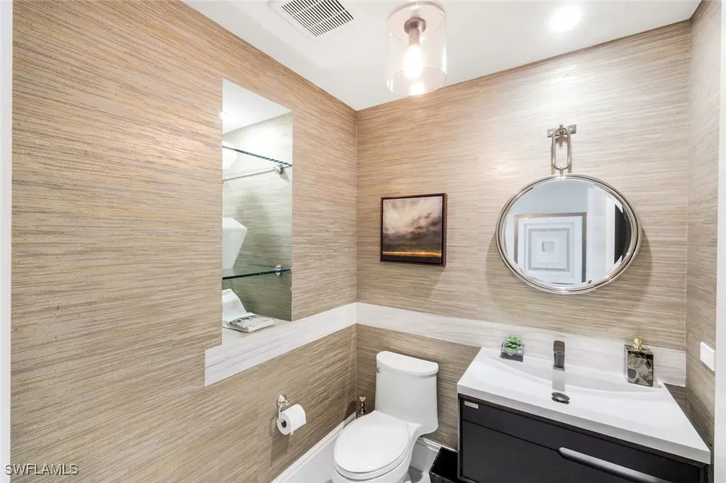 13665 Vanderbilt Drive Naples FL 34110