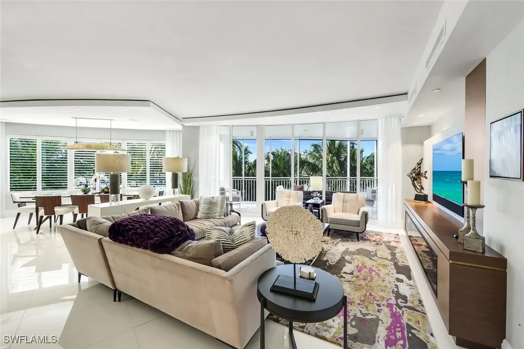 13665 Vanderbilt Drive Naples FL 34110