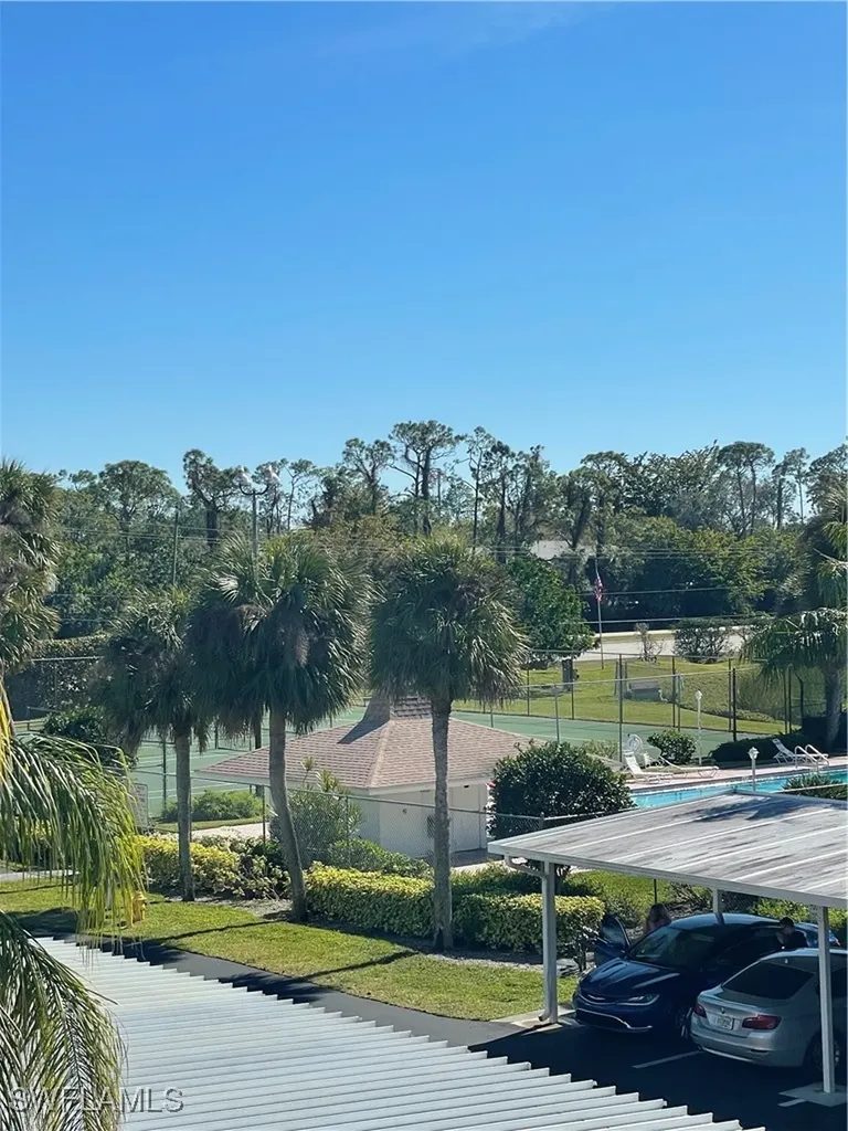 9640 Victoria Lane Naples FL 34109