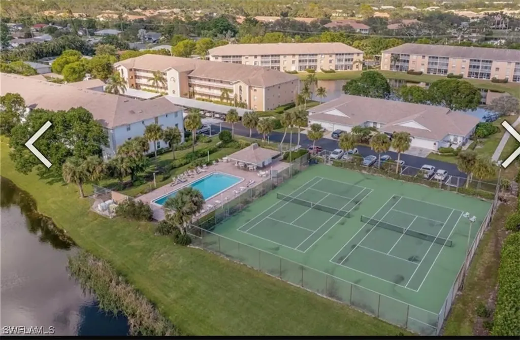 9640 Victoria Lane Naples FL 34109