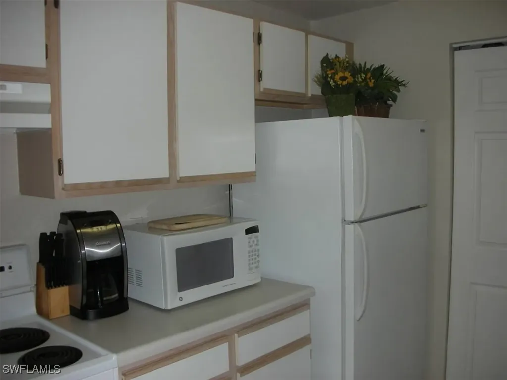 6360 Aragon Way Fort Myers FL 33966
