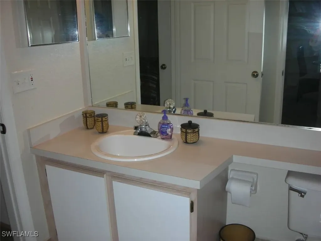6360 Aragon Way Fort Myers FL 33966