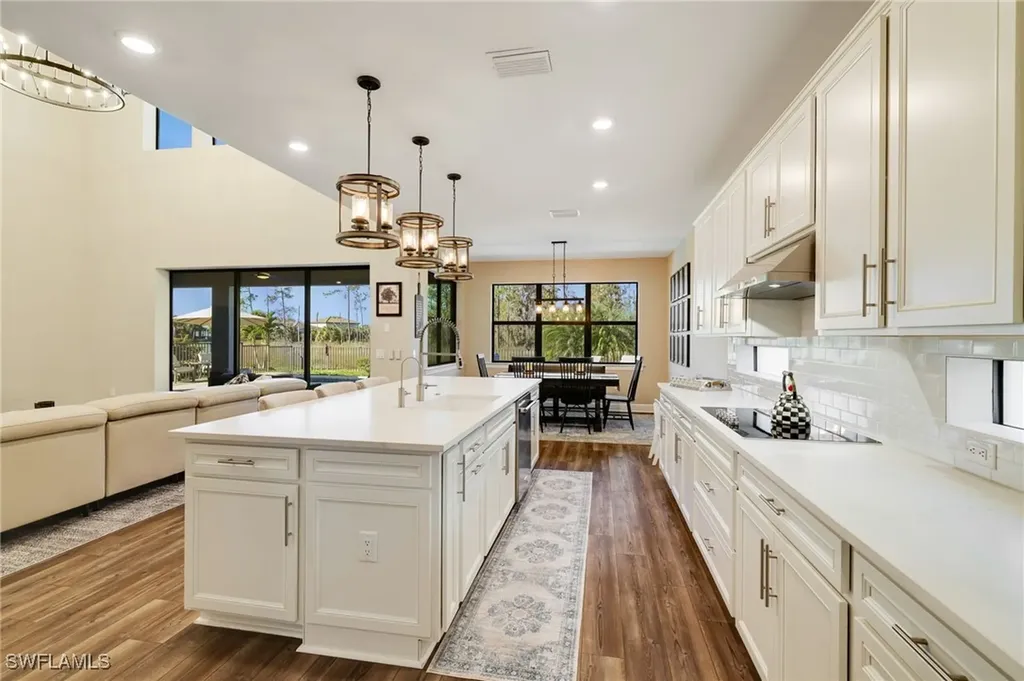 17725 Kinzie Lane Estero FL 33928