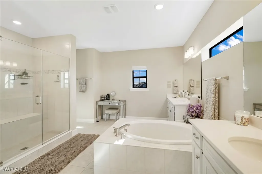 17725 Kinzie Lane Estero FL 33928