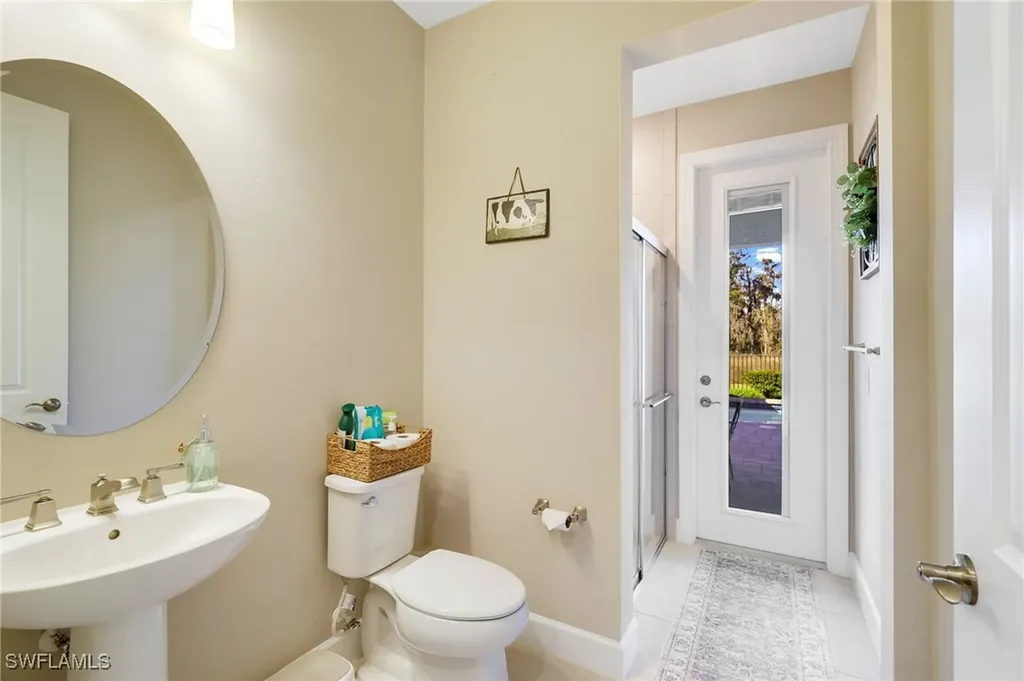 17725 Kinzie Lane Estero FL 33928