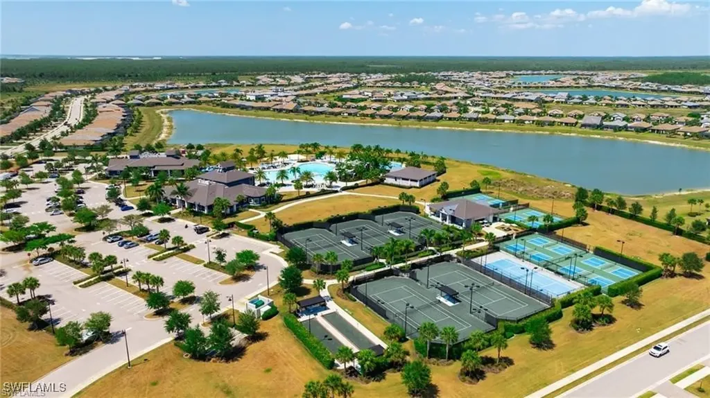 17725 Kinzie Lane Estero FL 33928