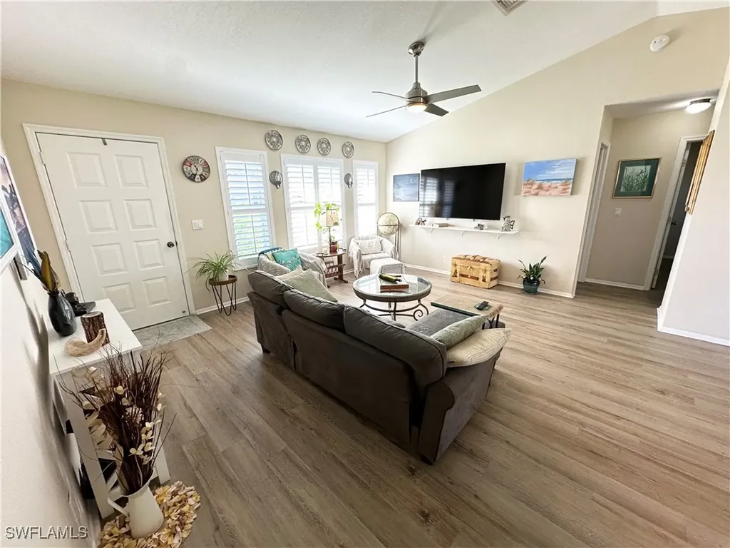 1401 SE 19th Lane Cape Coral FL 33990