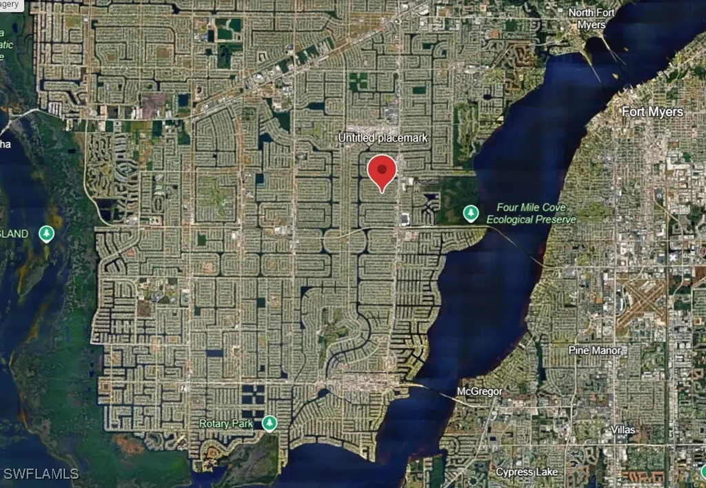 1401 SE 19th Lane Cape Coral FL 33990