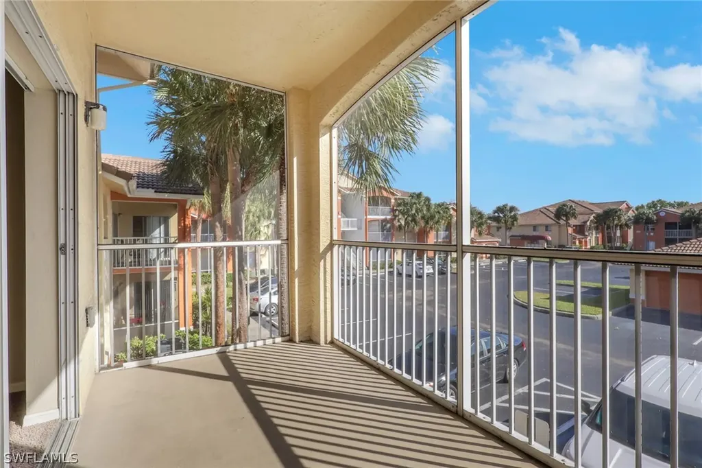 6321 Aragon Way Fort Myers FL 33966