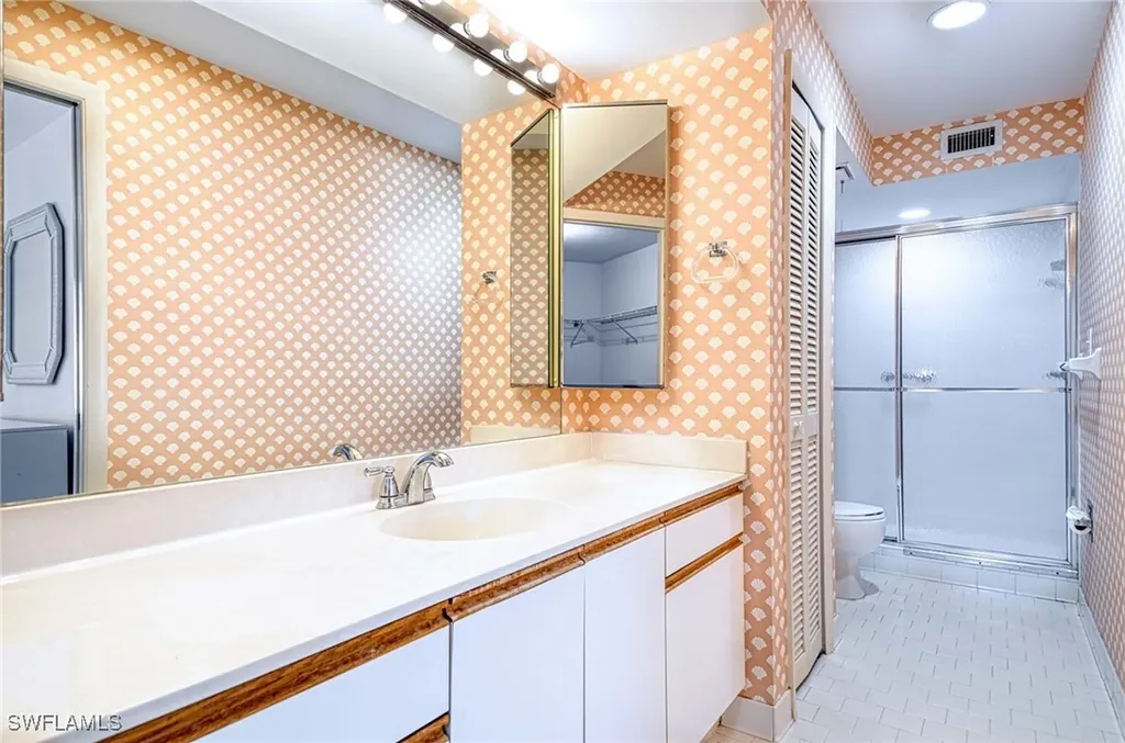 3308 Europa Drive Naples FL 34105