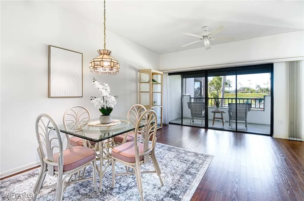 3308 Europa Drive Naples FL 34105