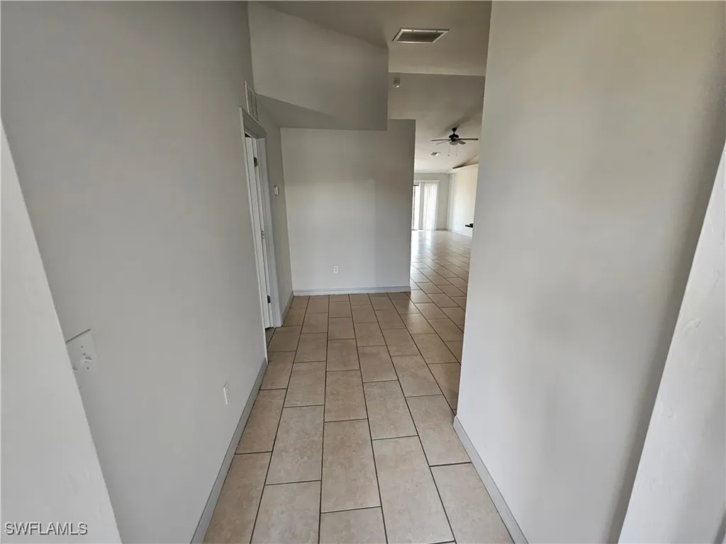 4113 Skyline Boulevard Cape Coral FL 33914
