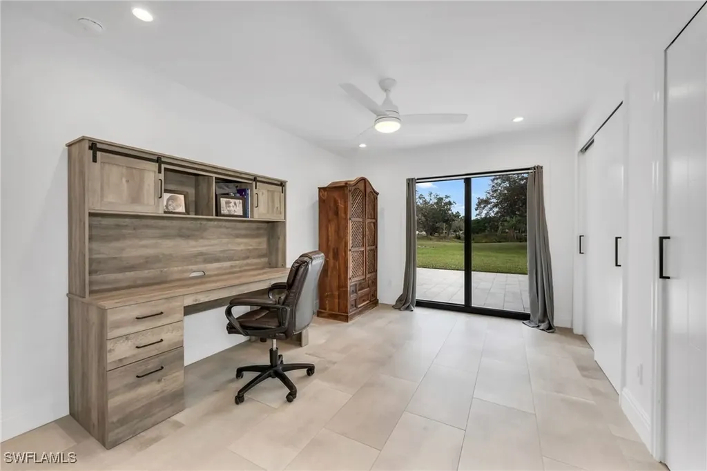 6659 Livingston Woods Lane Naples FL 34109