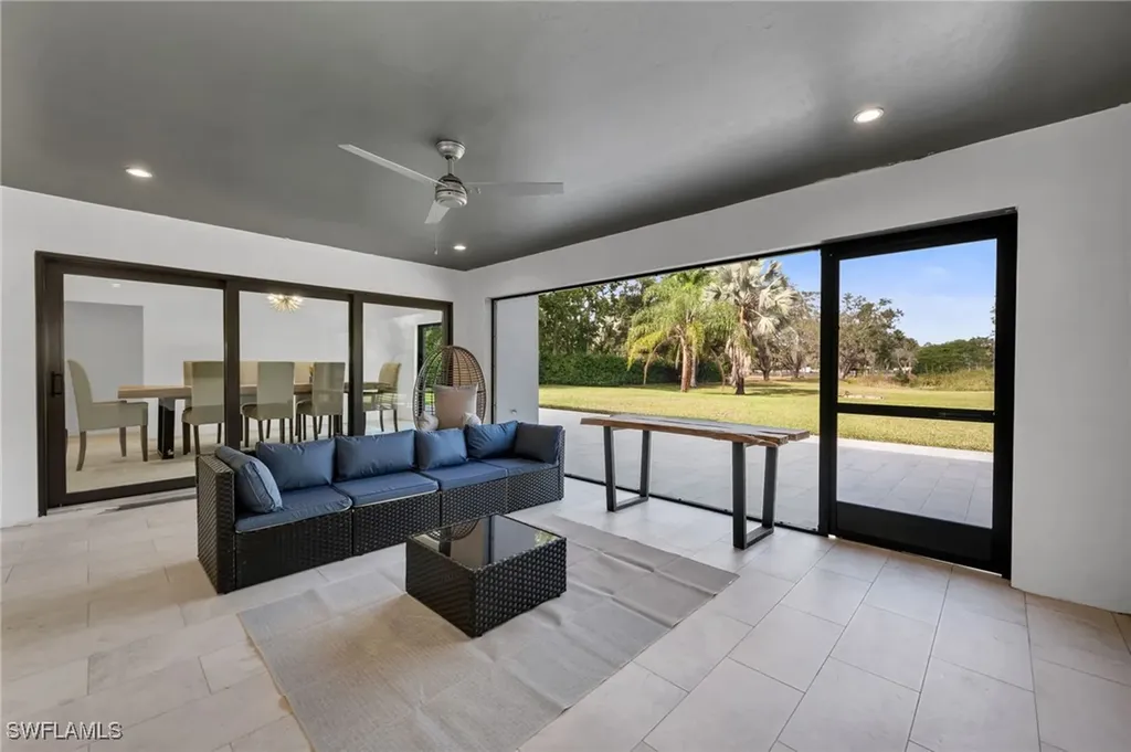 6659 Livingston Woods Lane Naples FL 34109