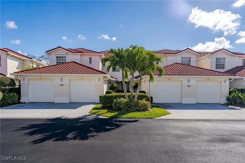 640 Lalique Circle Naples FL 34119