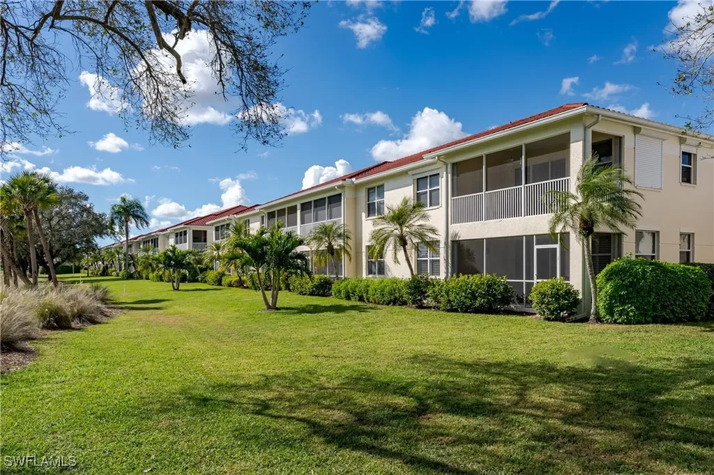 640 Lalique Circle Naples FL 34119