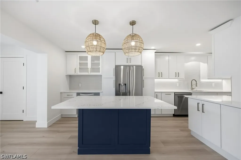 333 Harbour Drive Naples FL 34103