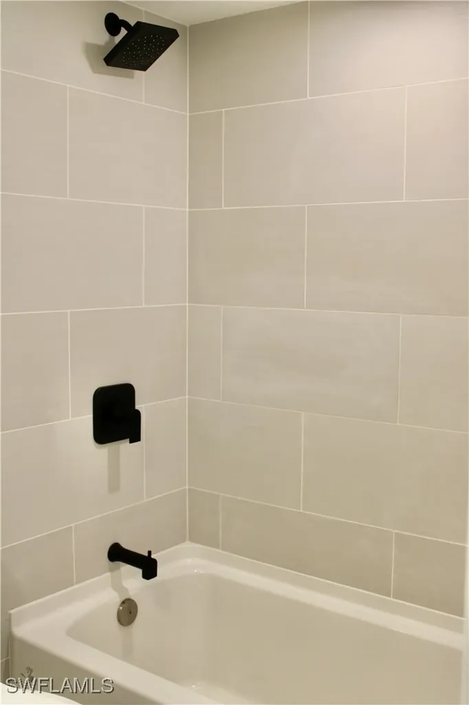 333 Harbour Drive Naples FL 34103