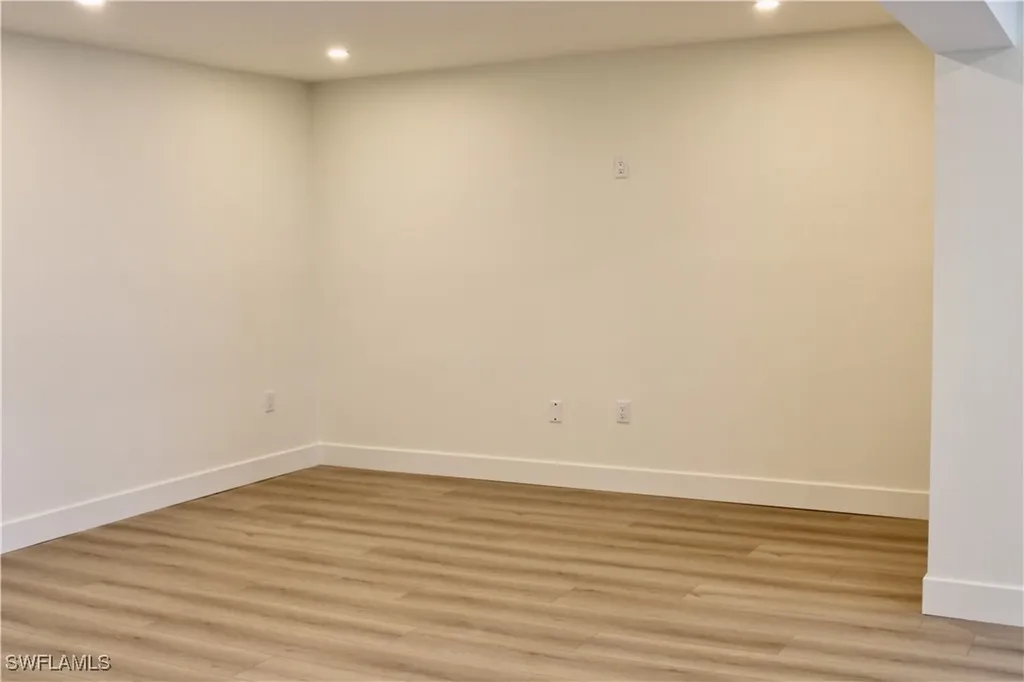 333 Harbour Drive Naples FL 34103