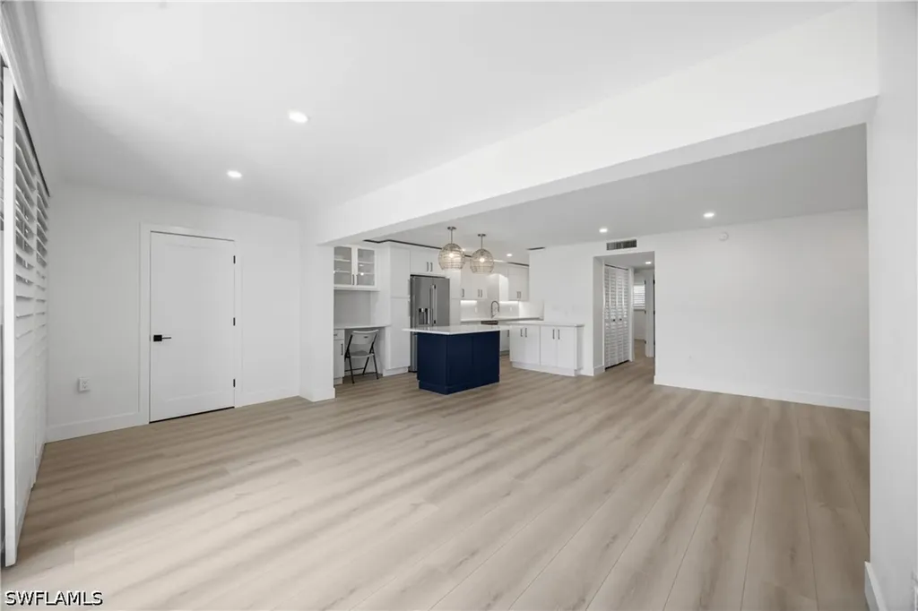 333 Harbour Drive Naples FL 34103