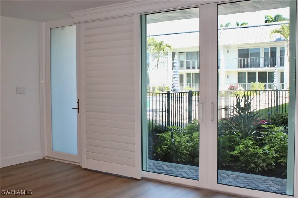 333 Harbour Drive Naples FL 34103