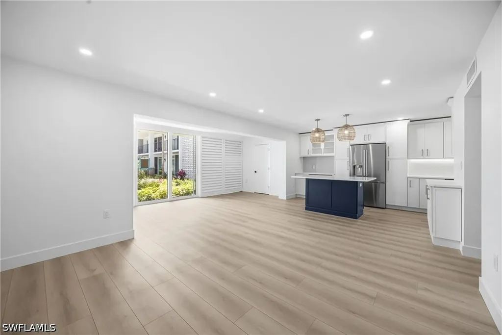 333 Harbour Drive Naples FL 34103
