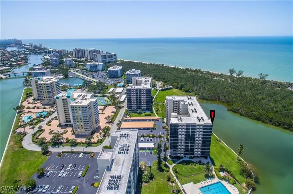 15 Bluebill Avenue Naples FL 34108