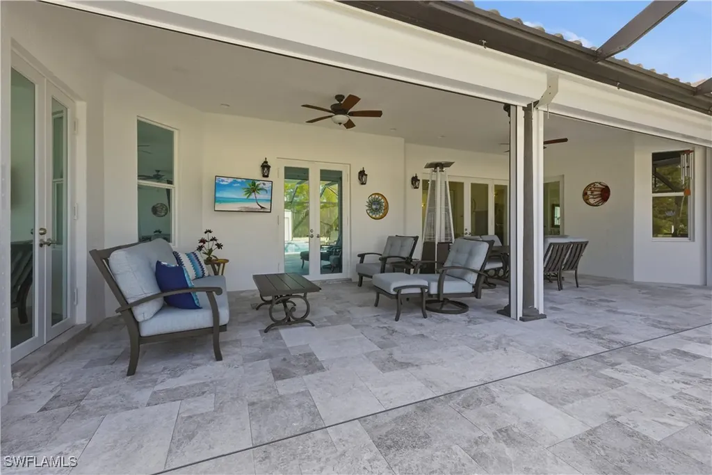 4411 Pine Ridge Road Naples FL 34119