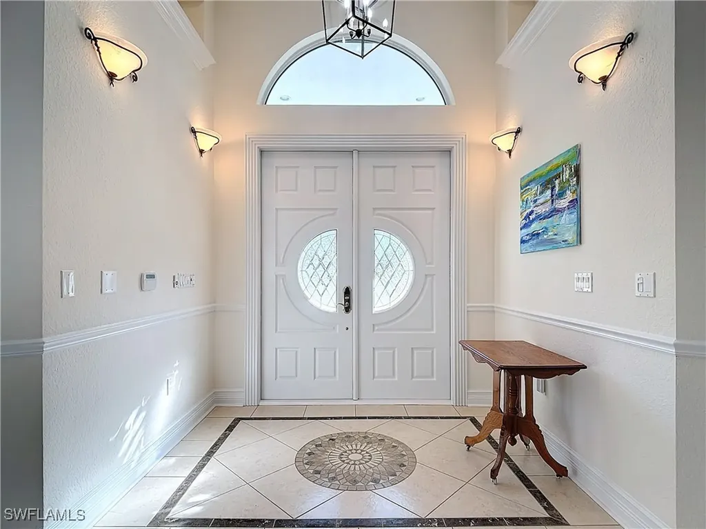 4411 Pine Ridge Road Naples FL 34119