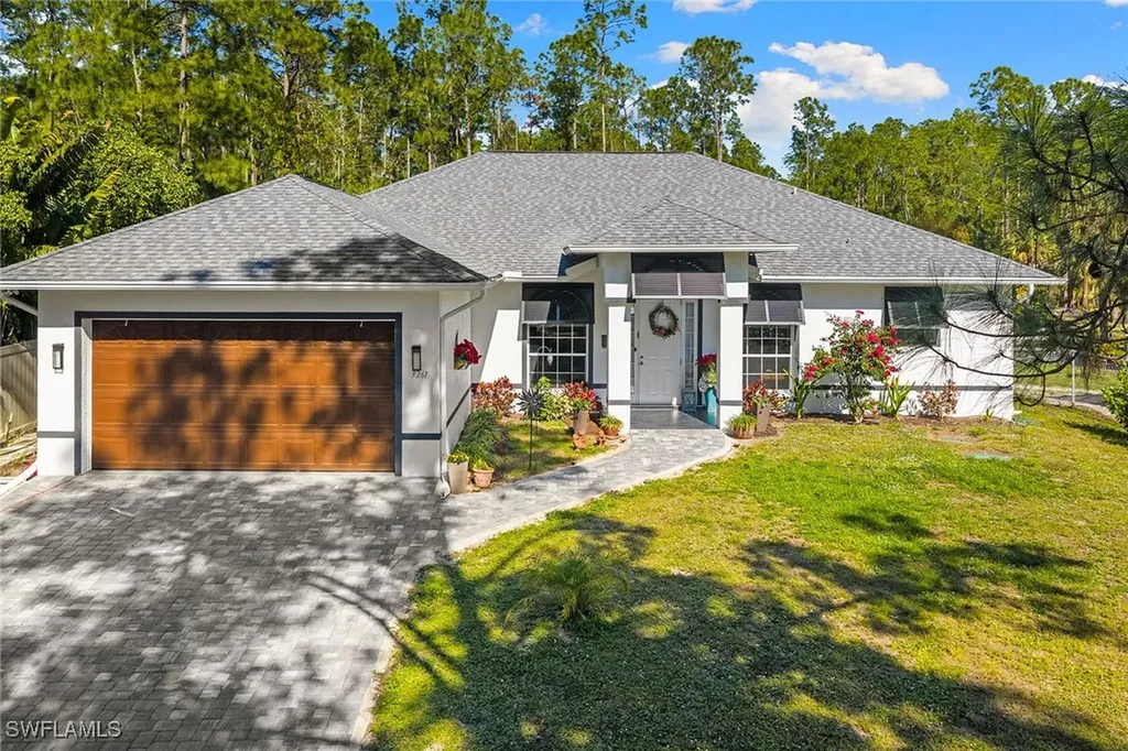 3261 8th Avenue SE Naples FL 34117