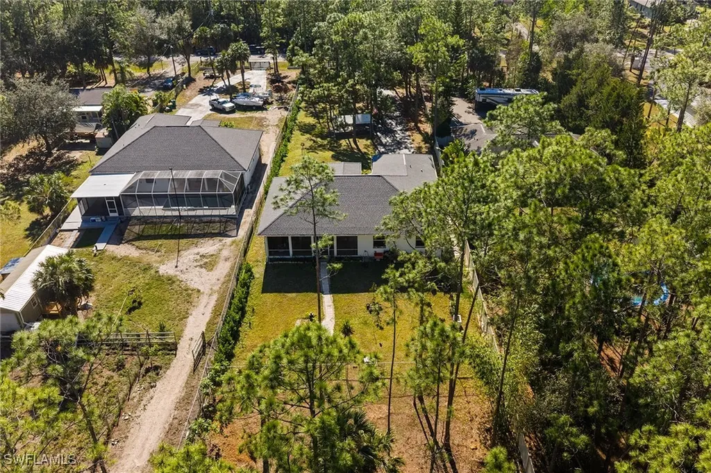 3261 8th Avenue SE Naples FL 34117
