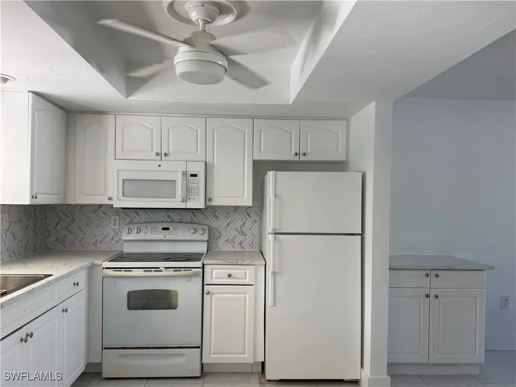 3318 Del Prado Boulevard S Cape Coral FL 33904