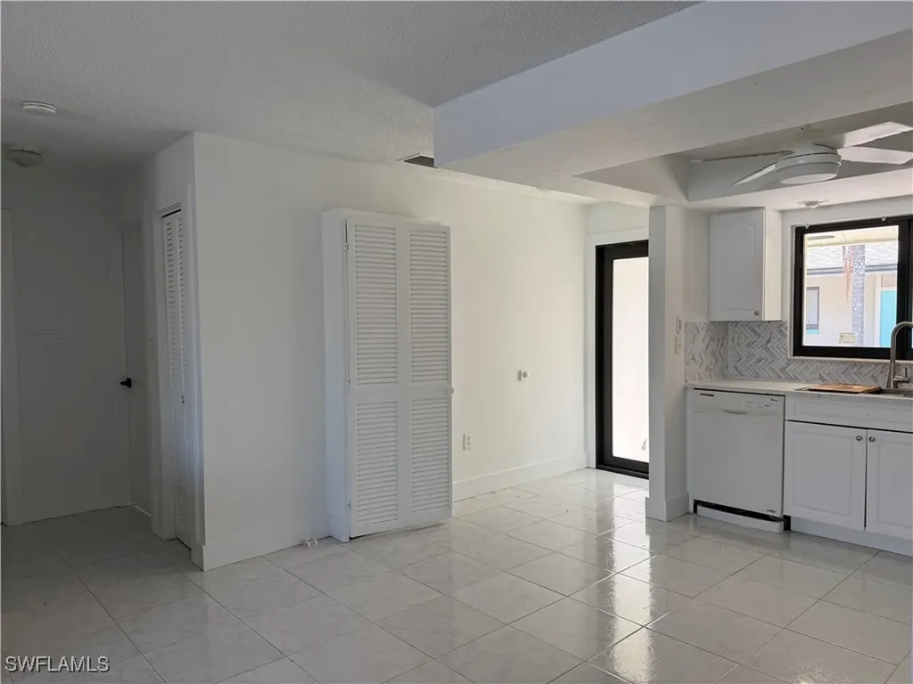 3318 Del Prado Boulevard S Cape Coral FL 33904