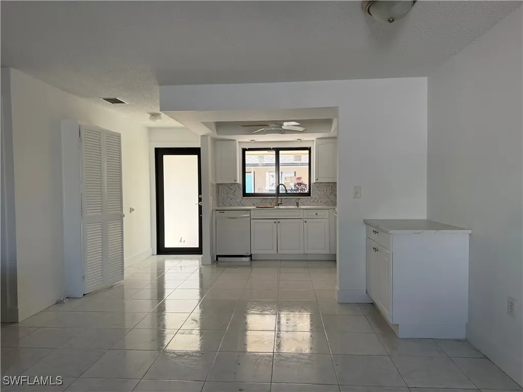 3318 Del Prado Boulevard S Cape Coral FL 33904