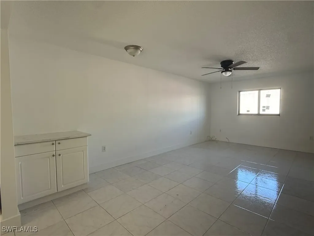 3318 Del Prado Boulevard S Cape Coral FL 33904
