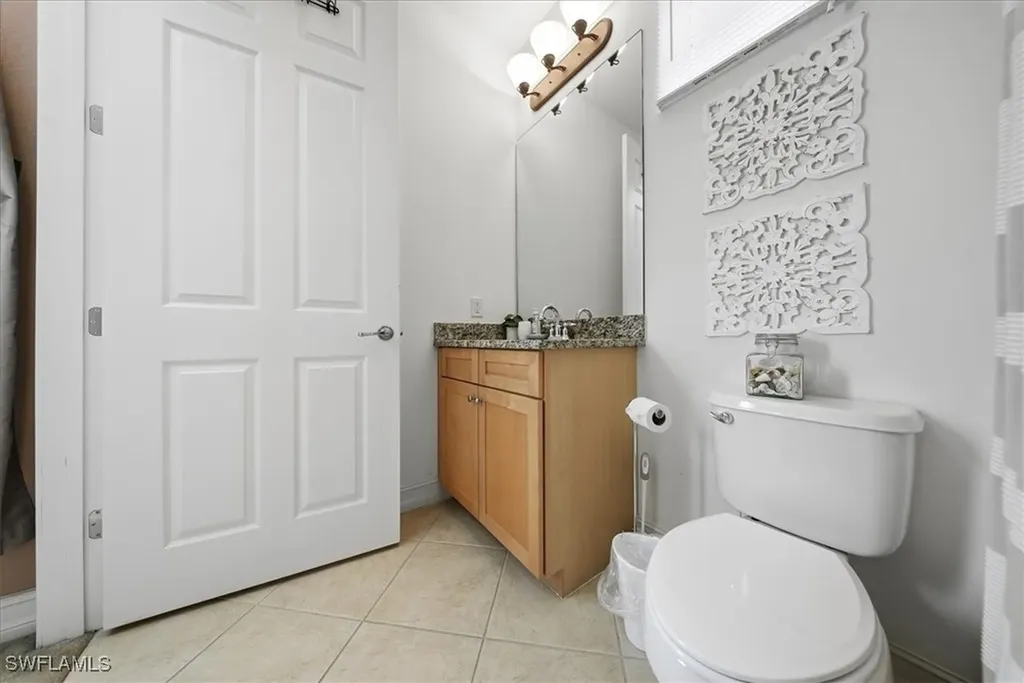 9138 Chula Vista Street Naples FL 34113