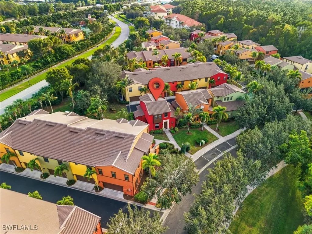 9138 Chula Vista Street Naples FL 34113