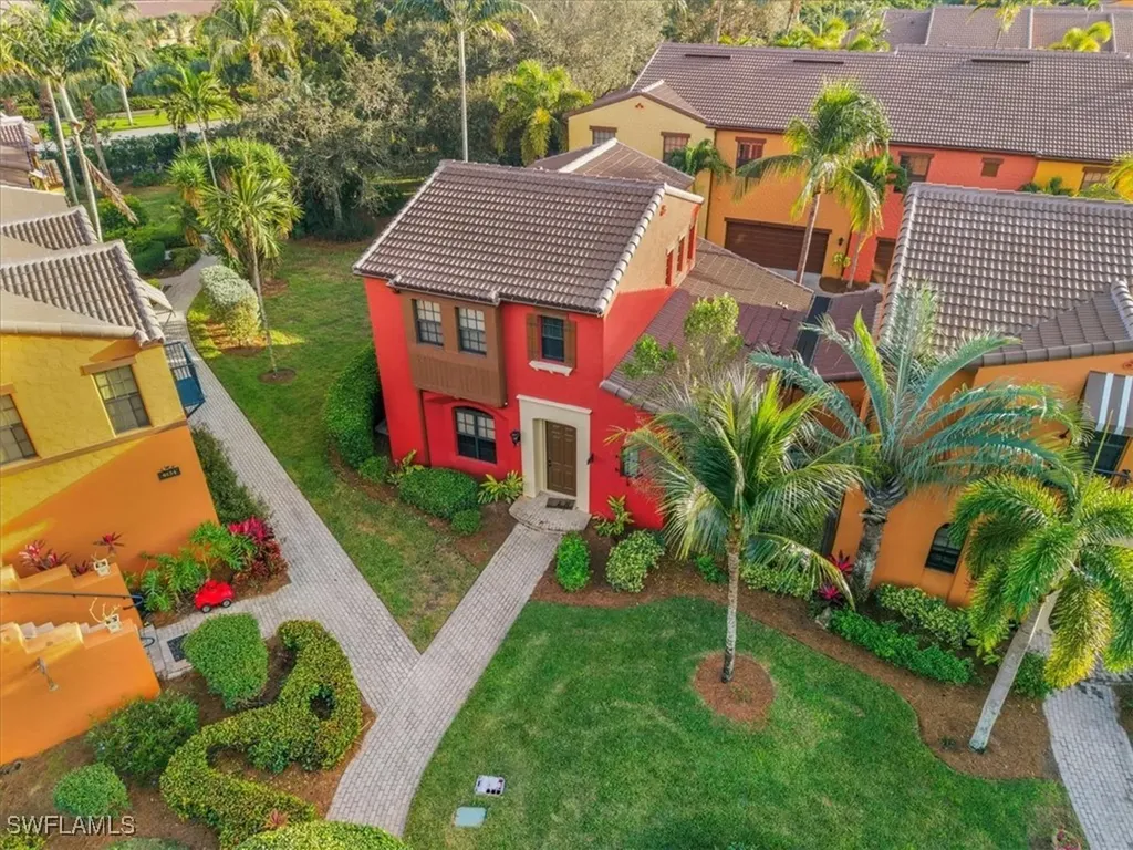 9138 Chula Vista Street Naples FL 34113