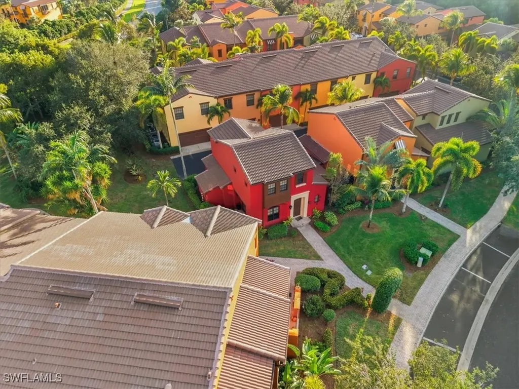 9138 Chula Vista Street Naples FL 34113