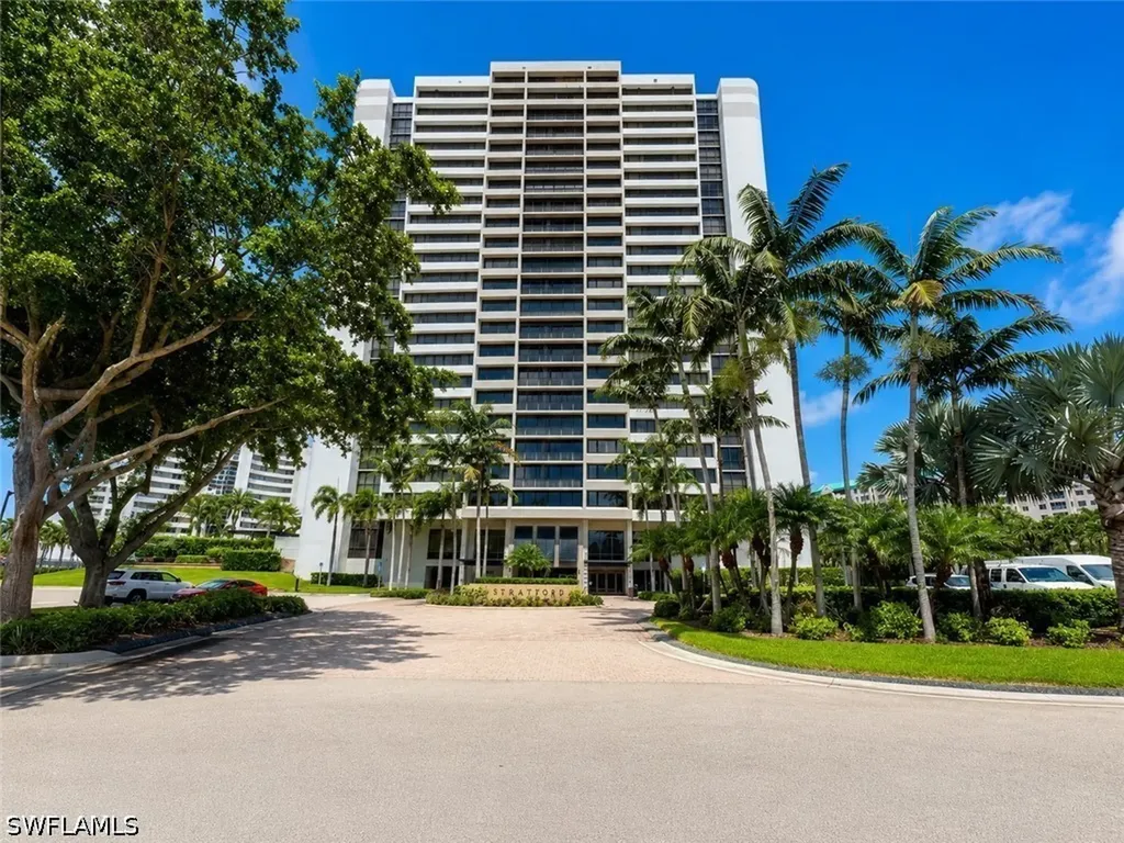 5601 Turtle Bay Drive W Naples FL 34108-2746