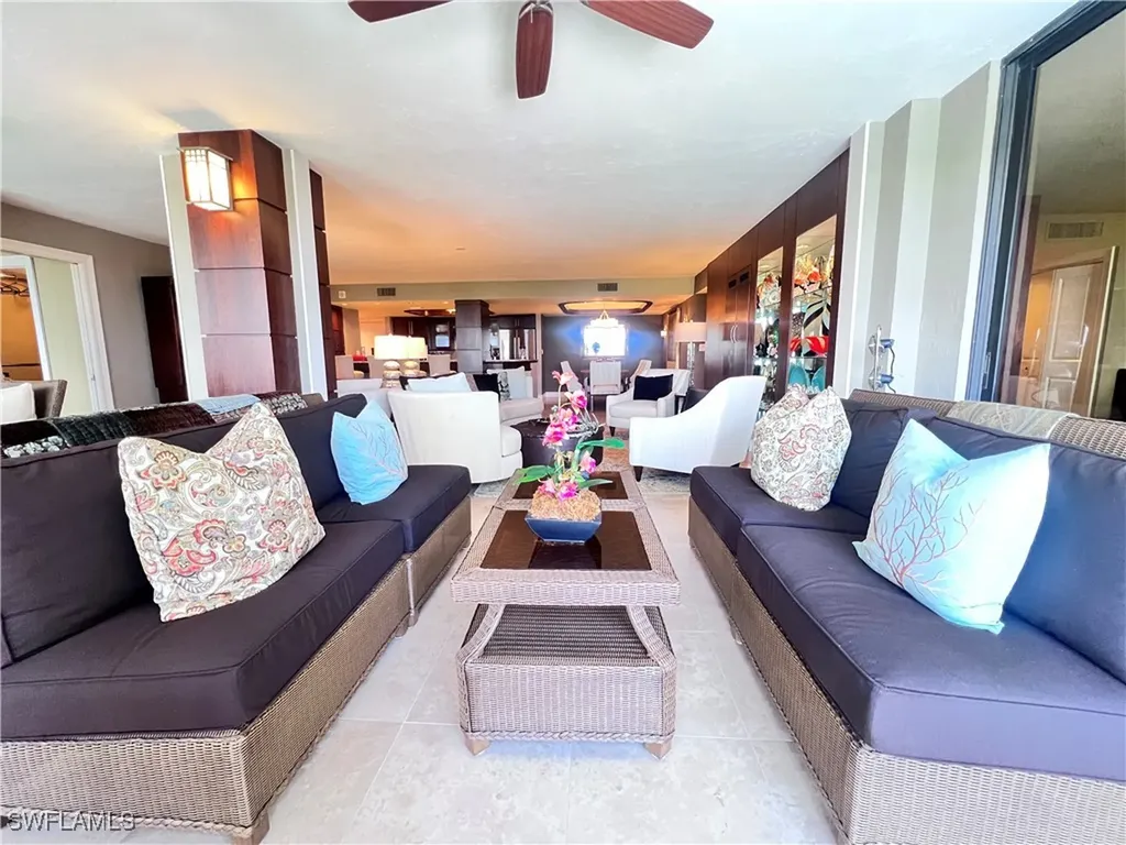 5601 Turtle Bay Drive W Naples FL 34108-2746
