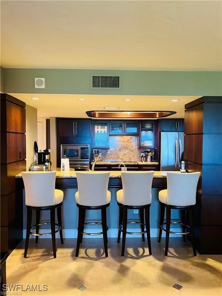 5601 Turtle Bay Drive W Naples FL 34108-2746